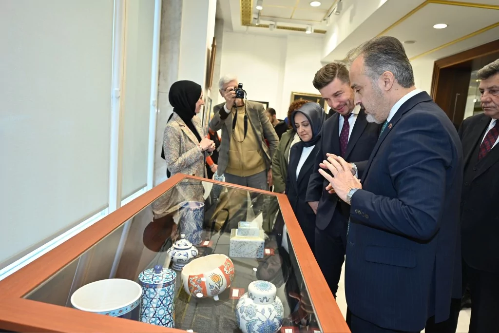 BUSMEK'ten 'Geleneksel El Sanatları Sergisi'