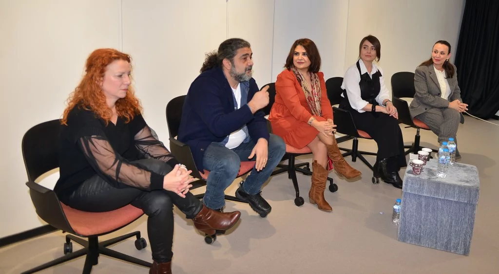 SANART BUSADER'den Tiyatro Atölyesi