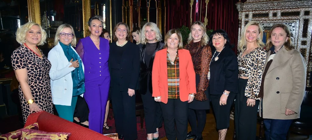 Sanart BUSADER'den çok özel buluşma