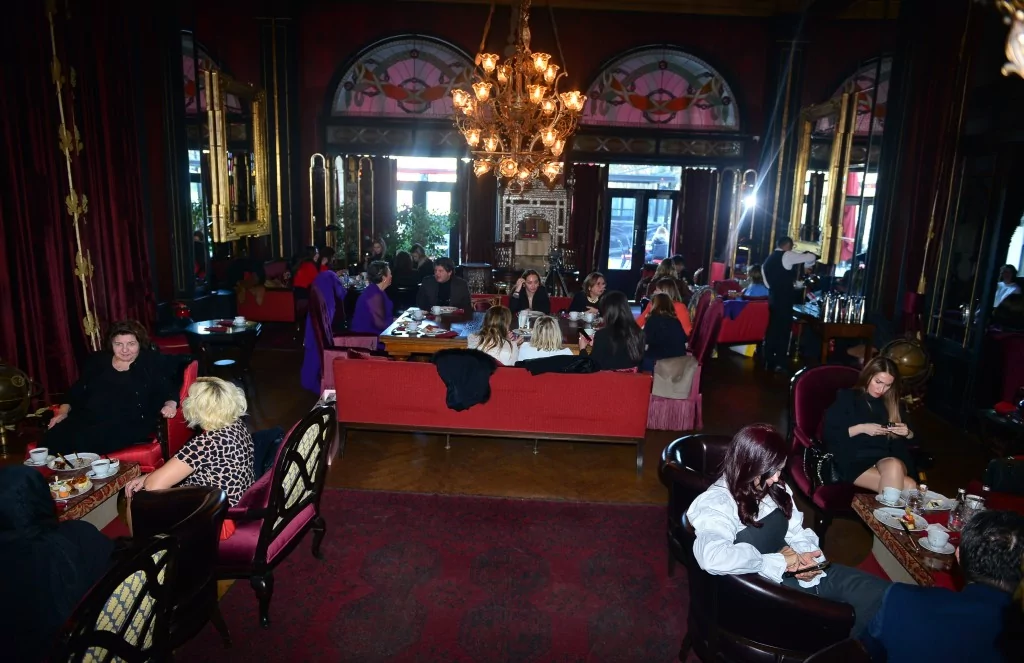 Sanart BUSADER'den çok özel buluşma