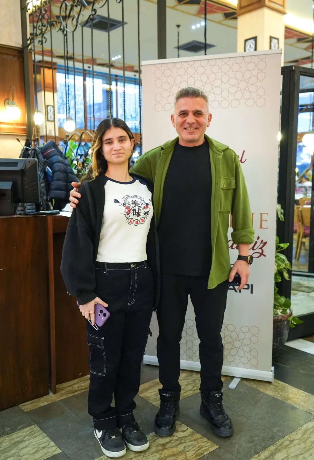 Öner Yapı ailesi düzenlediği geleneksel iftar yemeğinde Bursa iş dünyasını buluşturdu.