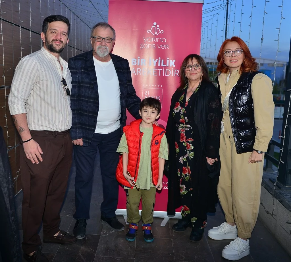 YASAV ailesi iftarda buluştu