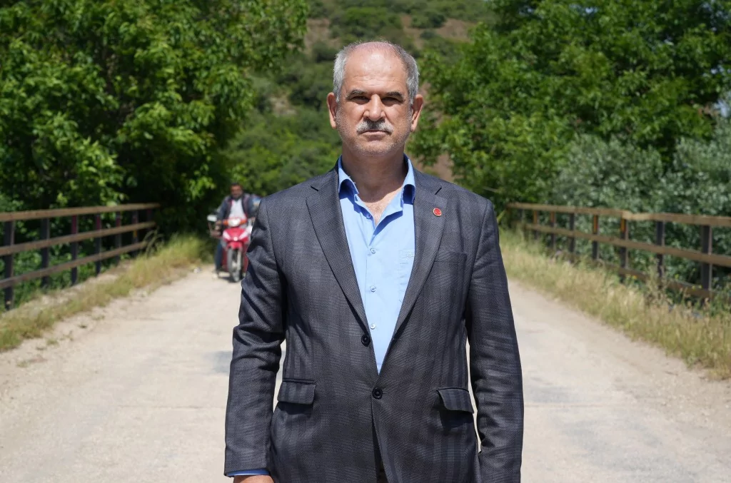 Bursa'da 30 yılın bitmeyen çilesi...Balıklar ölüyor, Nilüfer Çayı zehir akıyor