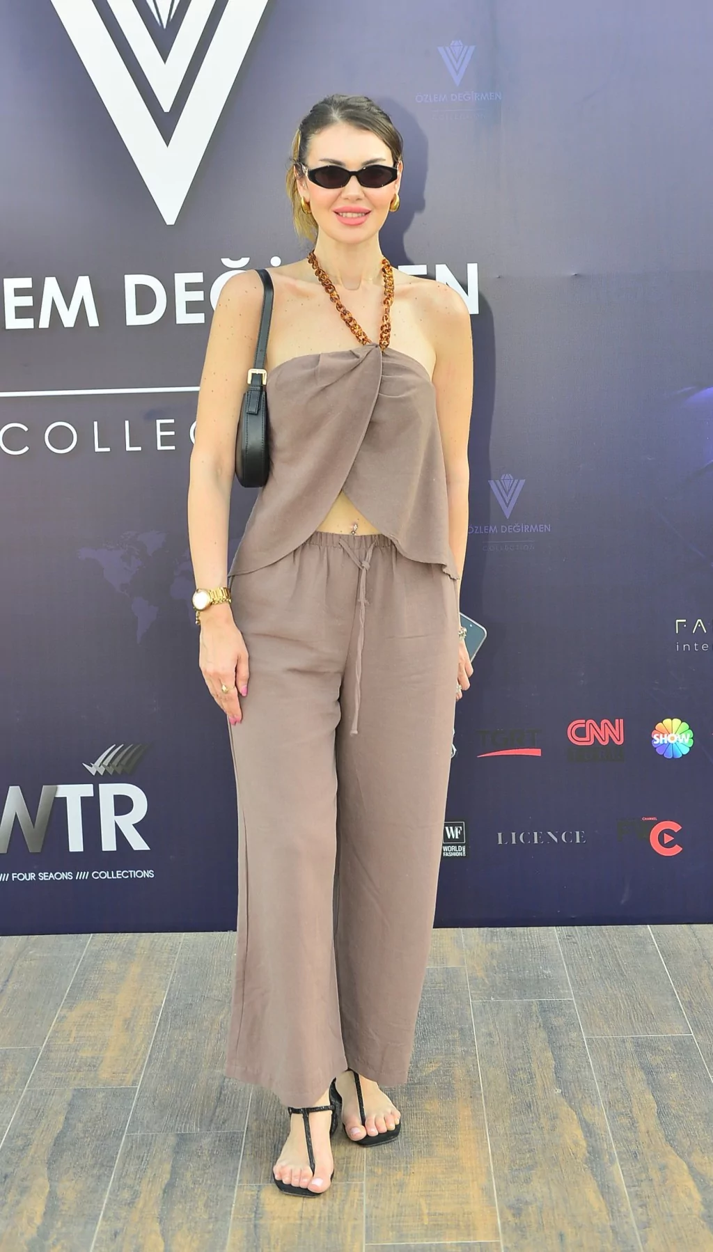 Özlem Değirmen'den  görkemli lansman