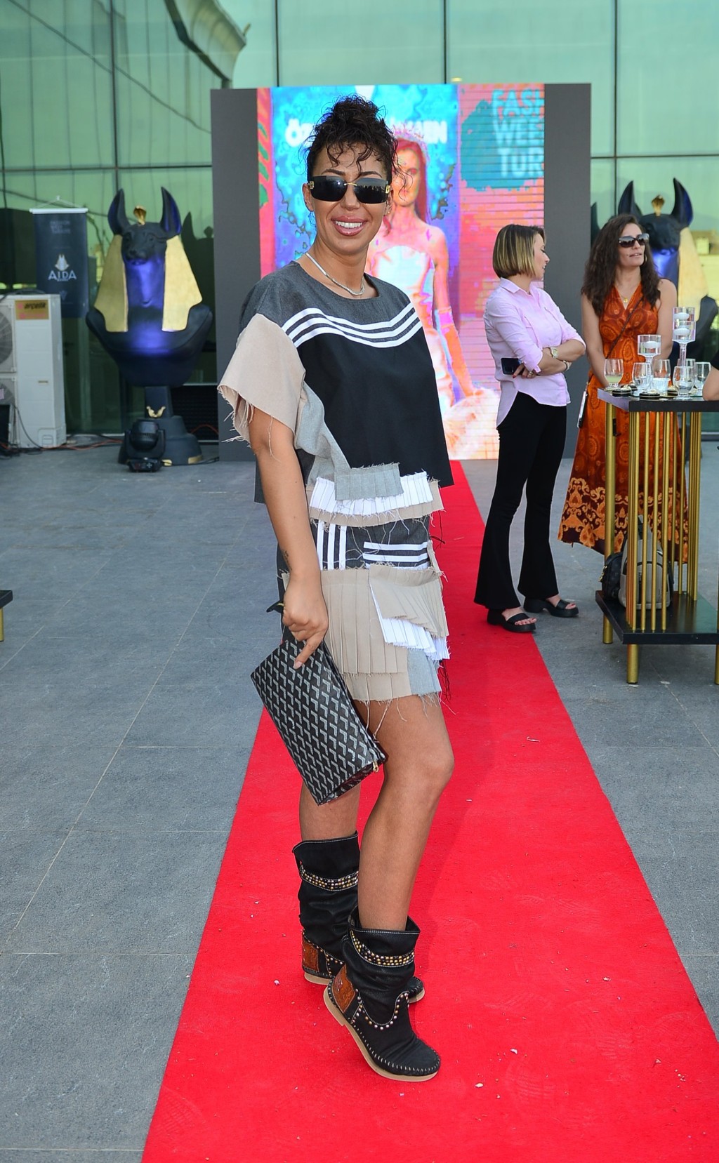 Özlem Değirmen'den  görkemli lansman