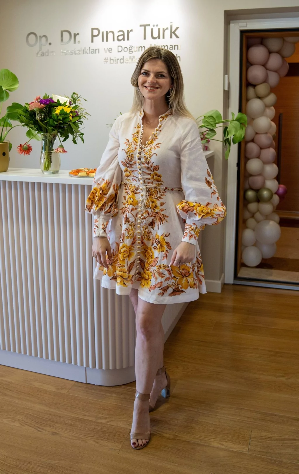 Op. Dr. Pınar Türk'ten şık davet