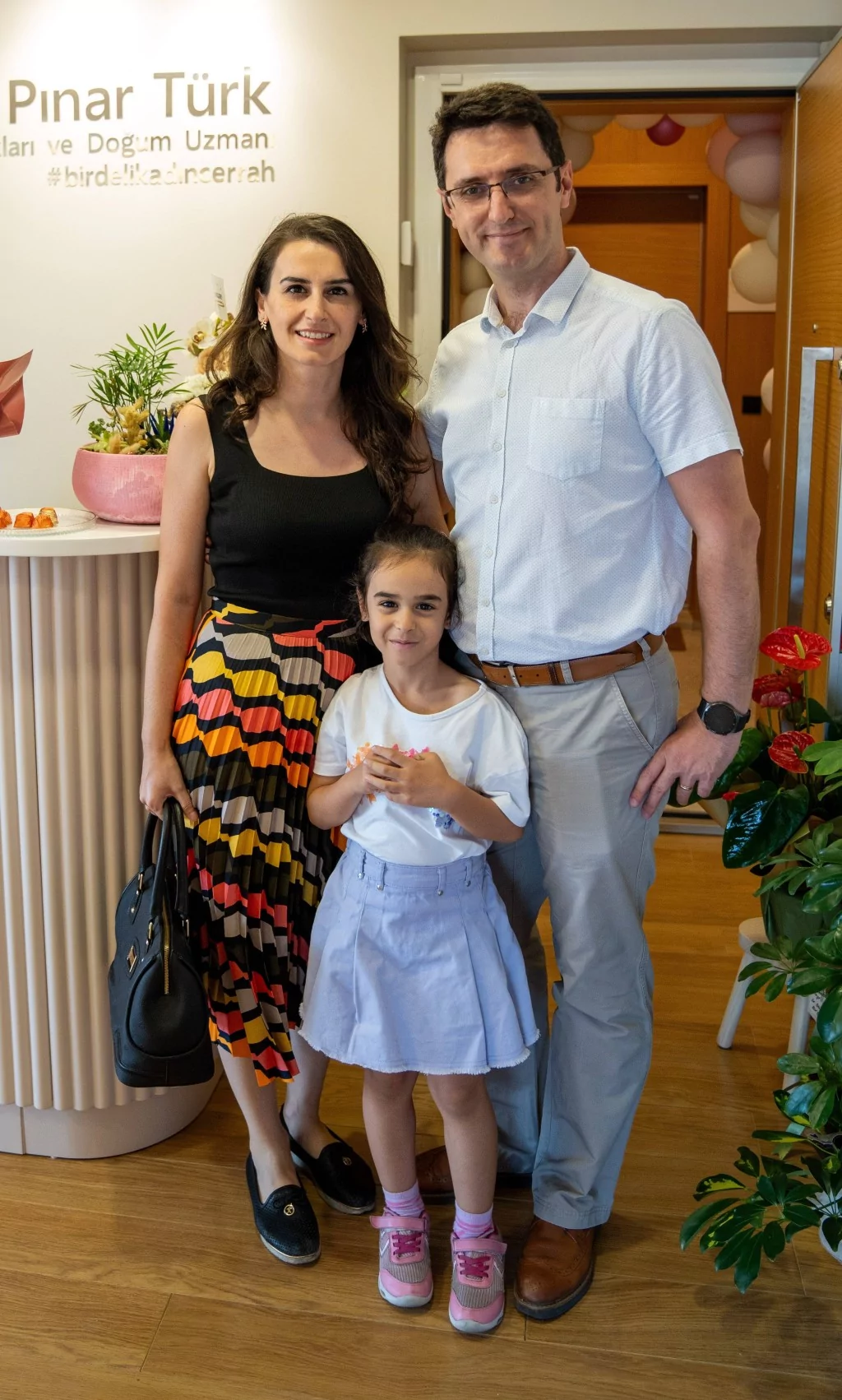 Op. Dr. Pınar Türk'ten şık davet