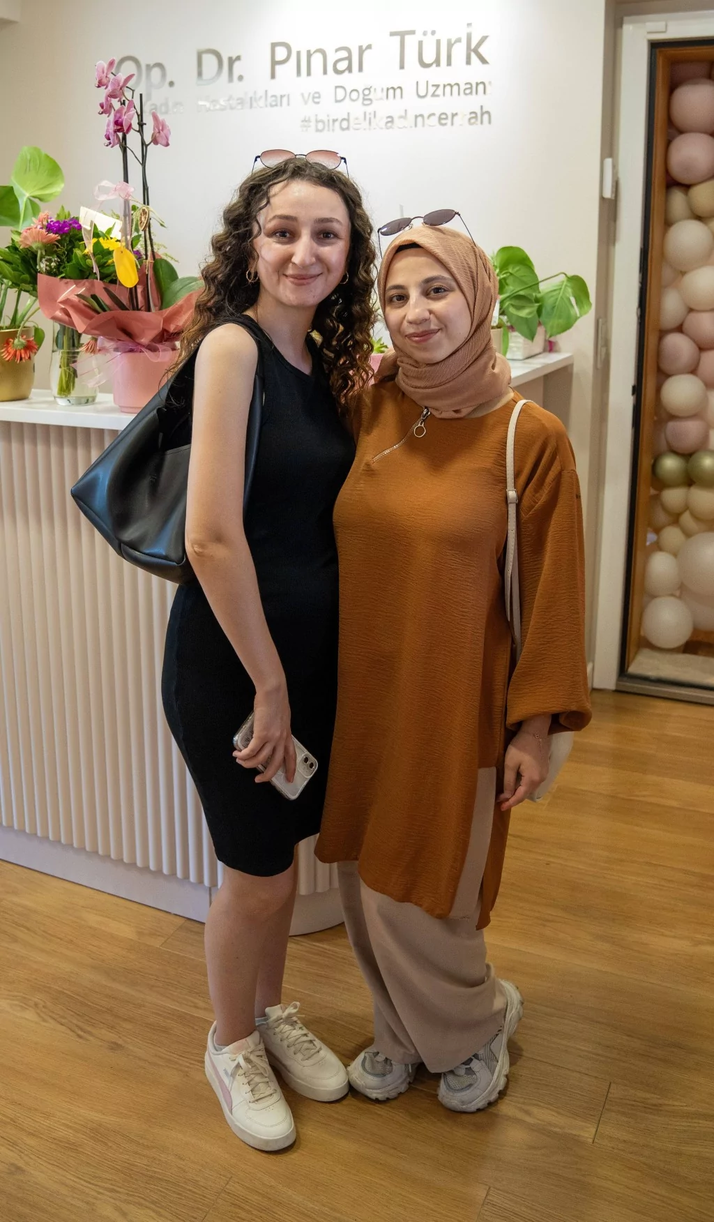 Op. Dr. Pınar Türk'ten şık davet