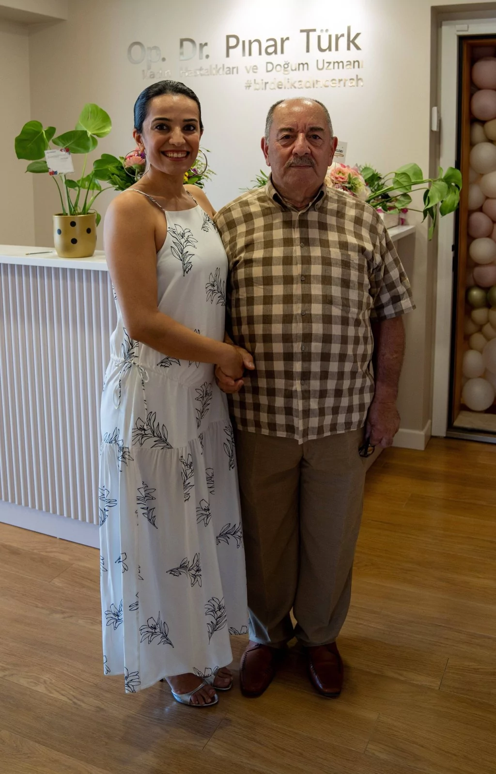 Op. Dr. Pınar Türk'ten şık davet