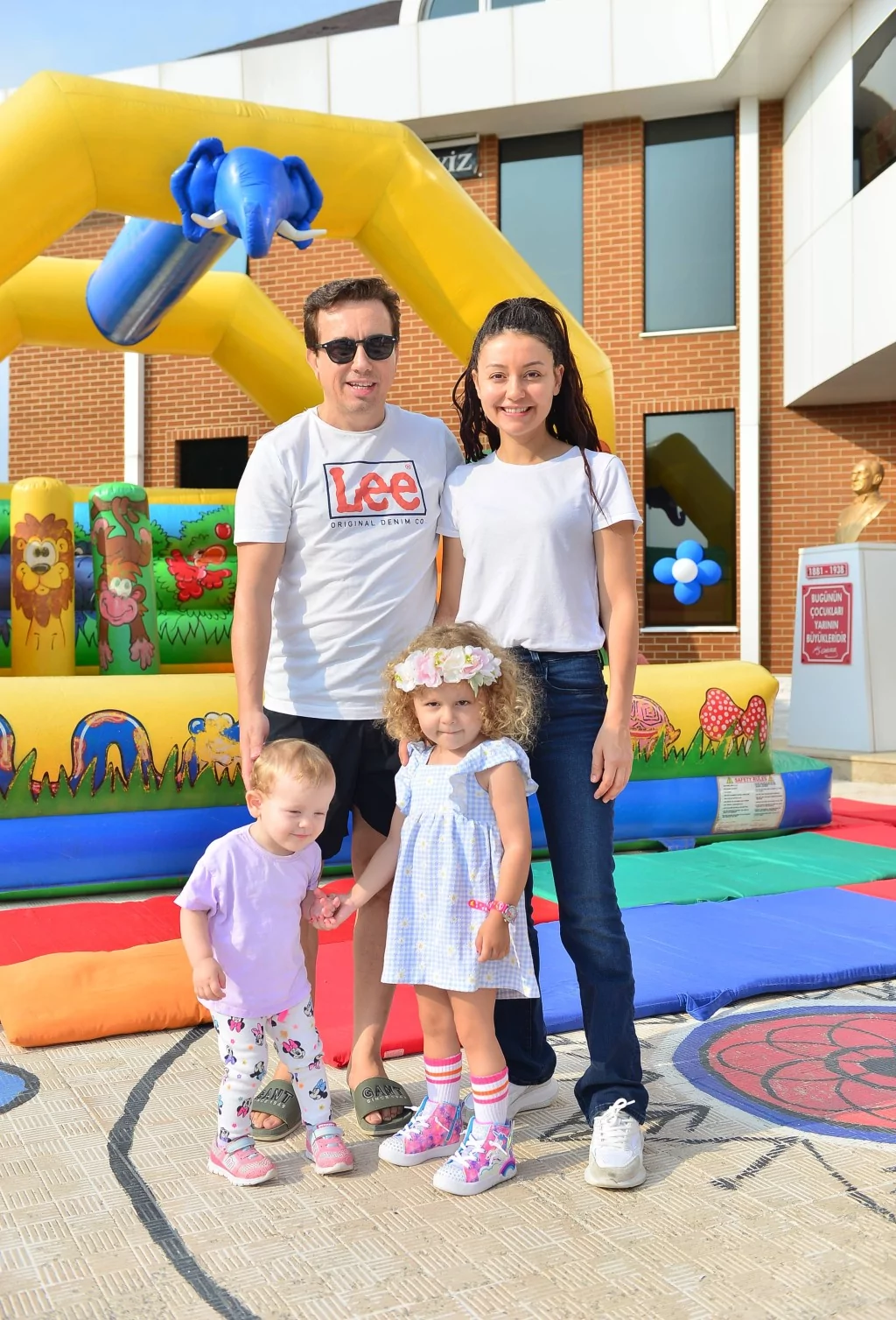 Egeberk'te ders zili çaldı...