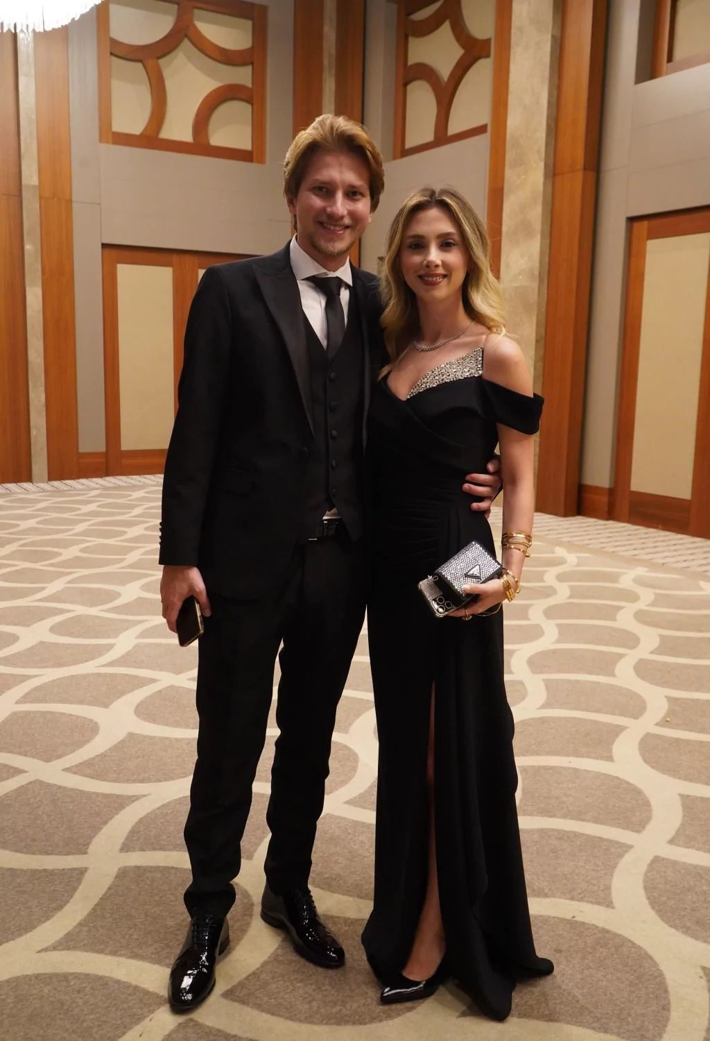 Mutluluk onlara çok yakıştı