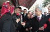 Arınç seçim çalışmalarını sevgi yürüyüşüyle bitirdi