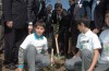 Bursa'da 3 bin çocuk polislerle fidan dikti