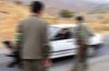 PKK'lılar müteahhit kaçırdı