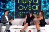 Hülya Avşar konuğunun saçına yapıştı