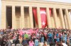 Anıtkabir'e ziyaretçi akını