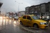 Beklenen yağmur Bursa'da hayatı felç etti