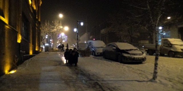 Düşe kalka kar keyfi