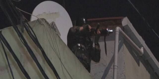 İstanbul’da şafak baskını: 13 gözaltı