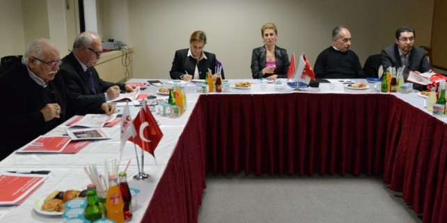 BTSO, Bursalı sanayicilere Hong Kong’u tanıttı