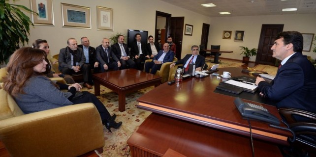 Çolak'tan Dündar'a ziyaret