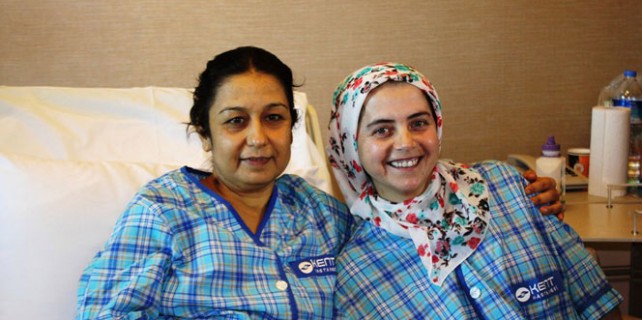 İki elti bir can oldu!