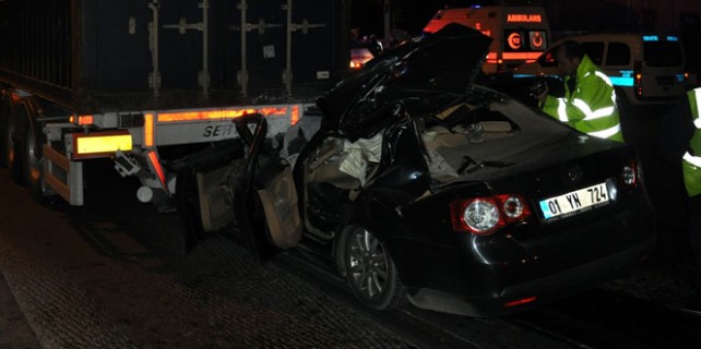 Hurdaya dönen araçta can pazarı!