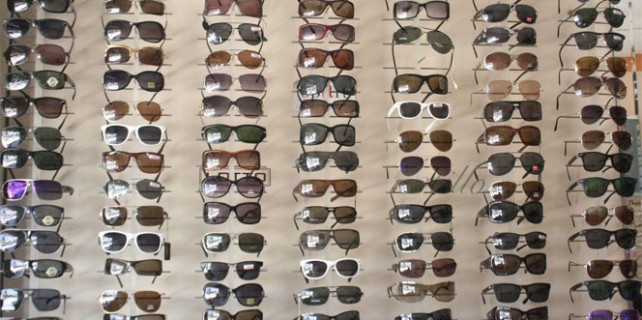 Merdiven altı güneş gözlüklerine dikkat!