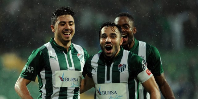 Bursaspor’da flaş Ozan Tufan gelişmesi