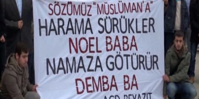 Öyle bir pankart açtılar ki!