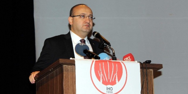 Akdoğan: Süreç rayına oturdu