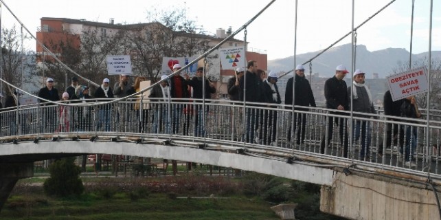 Az yürüyenler obeziteye dikkat!