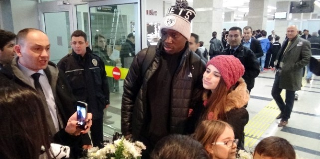 Demba Ba oynayacak mı?