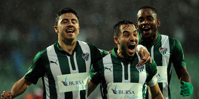 Bursaspor Antep'te 3 puan avında