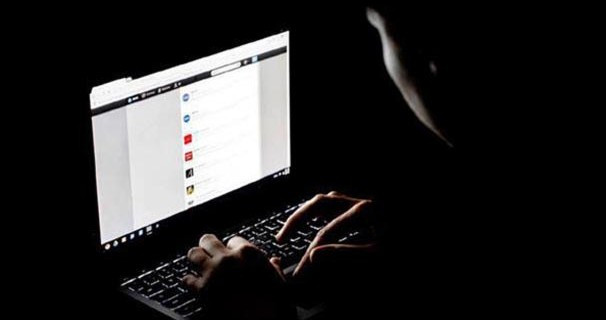 'Fuat Avni 3 kişi çıktı' iddiası