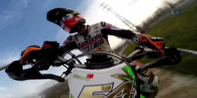 Kenan Sofuoğlu kaza yaptı