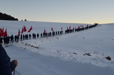 Büyükşehirli izciler şehitleri unutmadı
