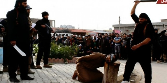 Sihirbazlıkla suçladığı adamı infaz ettiler