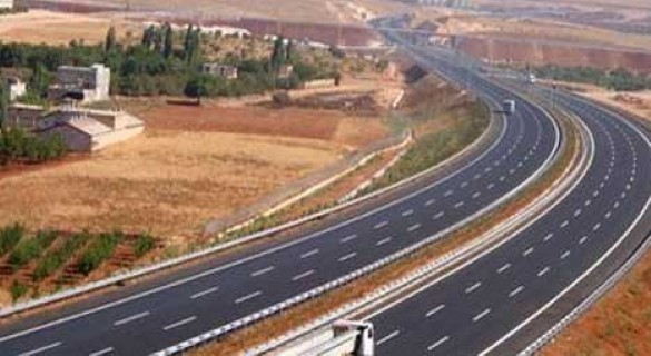 Yıldırım müjdeledi! Bursa-İstanbul arası 2 saate iniyor...