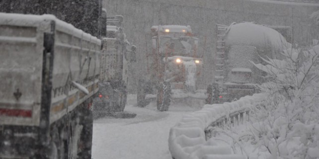Bursa-Ankara kara yolu trafiğe kapandı!