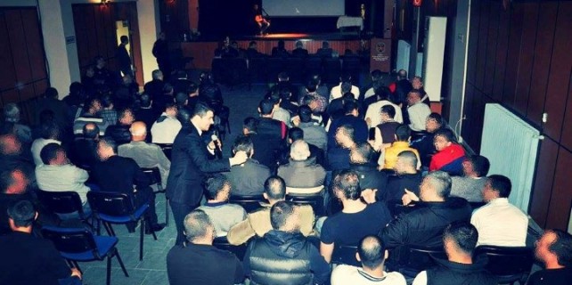 Mahkumlara şiir terapisi