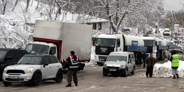 Uludağ yolu çile dolu