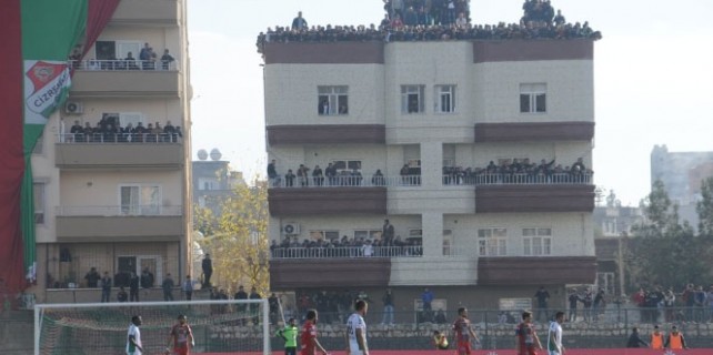 İşte futbol aşkı!