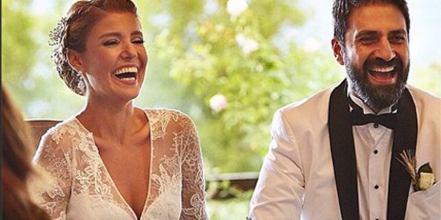 Gülben Ergen’den eşine yeni yıl mesajı