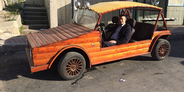 Erdoğan’ın çağrısına uydu ahşap otomobil yaptı