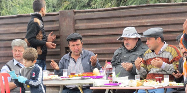 Alkol sofrasında dua olmaz