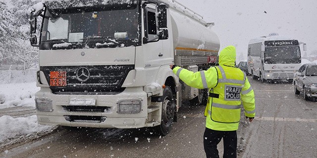 Ankara Yolu trafiğe kapandı