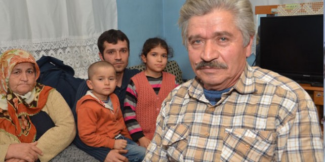 Baba oğul faciadan kurtuldular