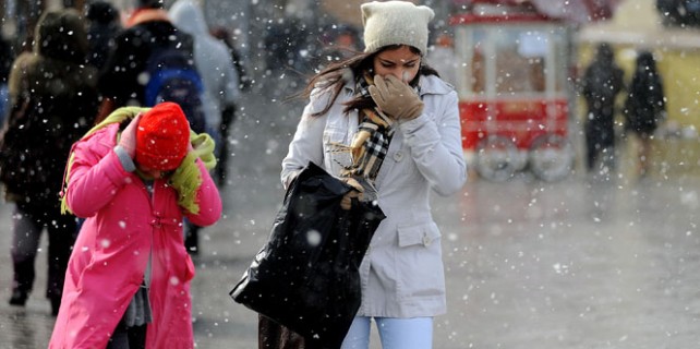 Soğuk havada yüz felcine dikkat!