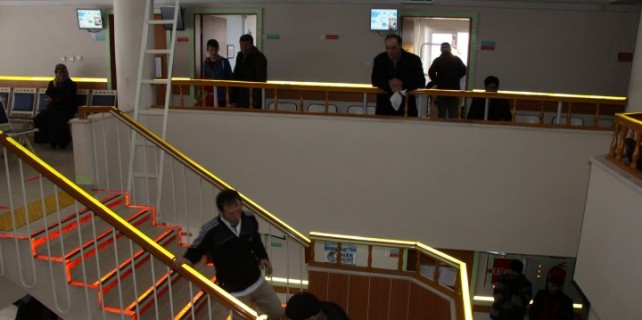 Engelli ve yaşlıların hastaneye gelmesine gerek yok